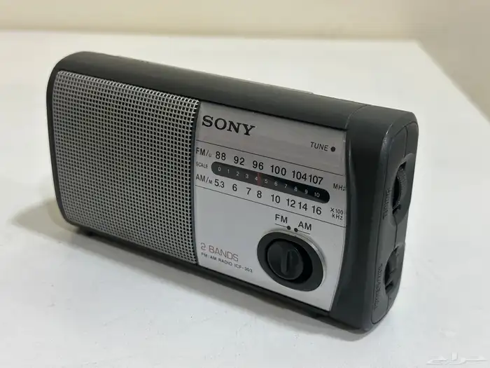 راديو سوني icf-303 صغير موجتين 1999 1
