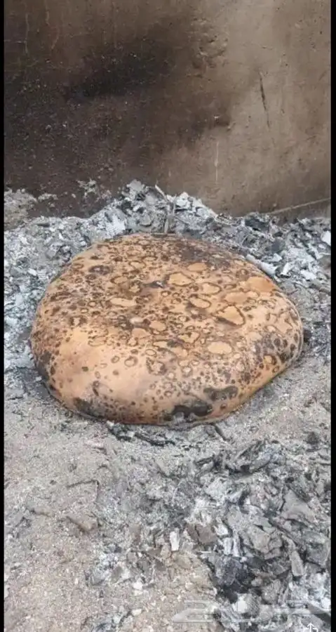 خبز مقنا مع يدام لحم (معرق )بطحاء قريش 1