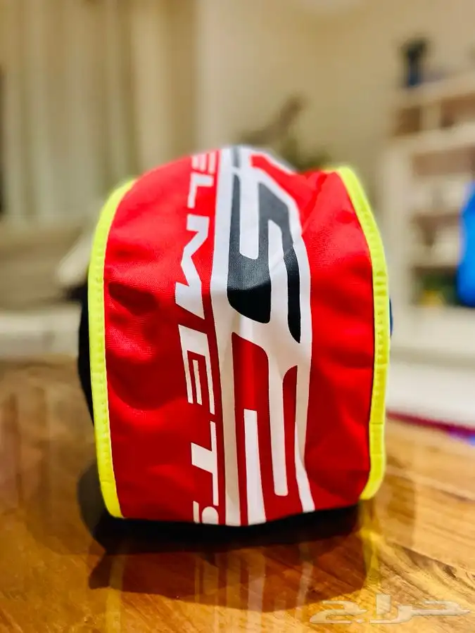 خوذة اصلية مقاس S 1