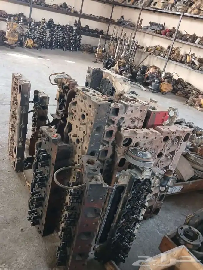 يتوفر لدينا مكائن وقطع جميع المعدات الثقيله 21