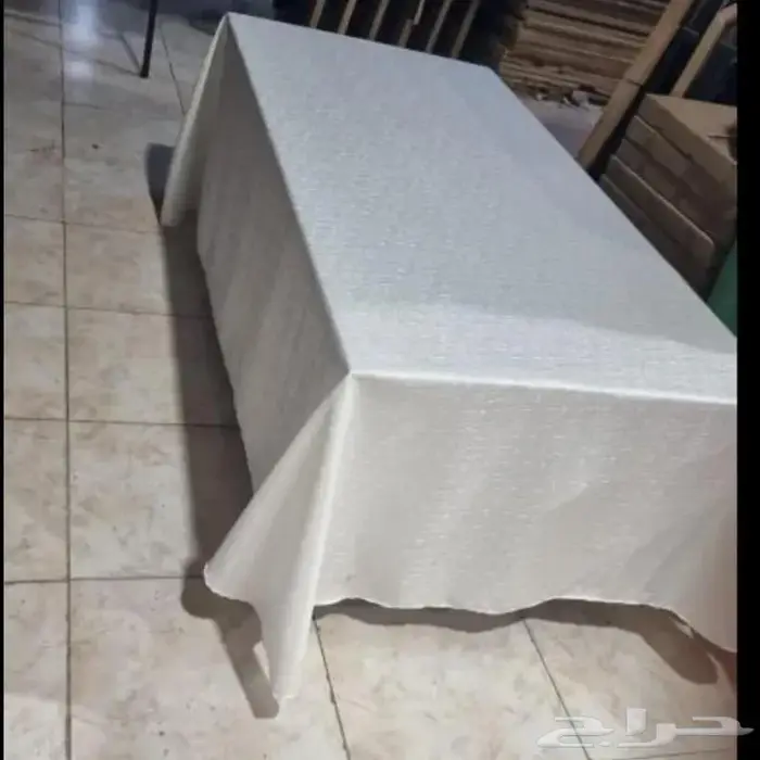 طاولات وكراسي حفلات 0