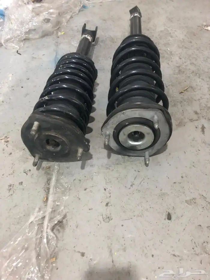 قطع غيار لكزس 17