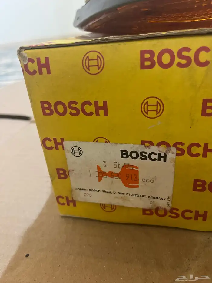 اسطب ركن w116 يسار جديد اصلي 2