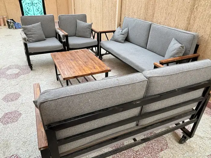 طقم طاولات خارجية 1