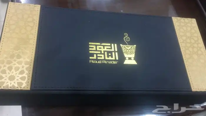 بوكسات جلدية دروع اكرليك بنر رول اب بوب اب علب جلدية هدايا 3