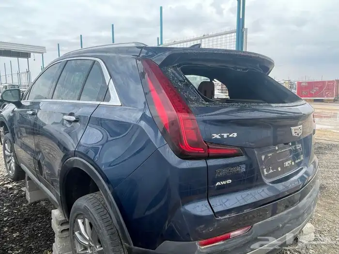 قطع غيار كاديلاك 2021 XT4 1
