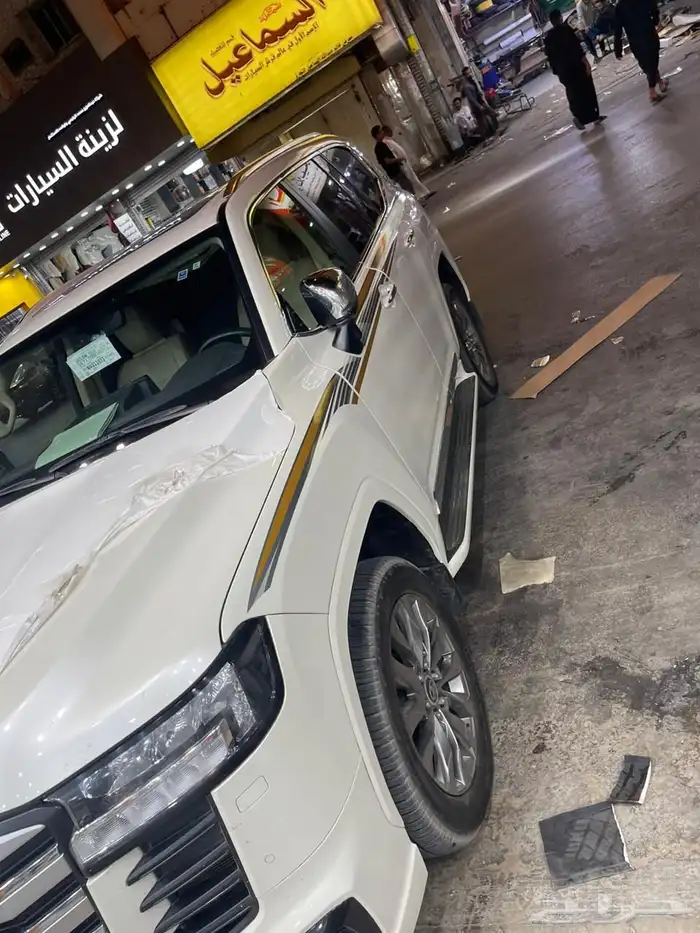 اكسوارات لاندكروزر 2023 14
