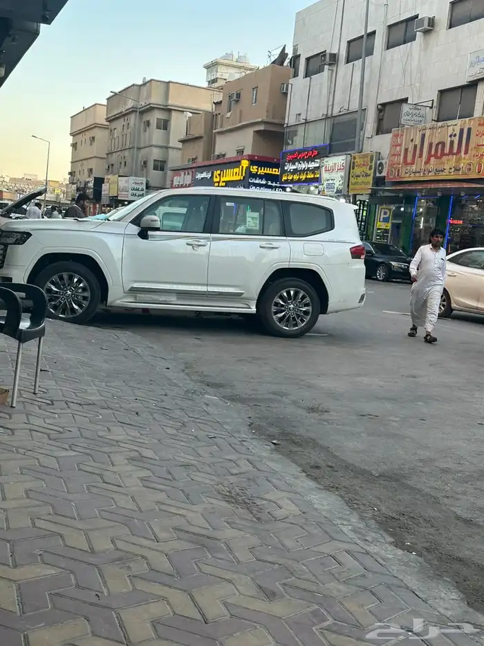 اكسوارات لاندكروزر 2023 8
