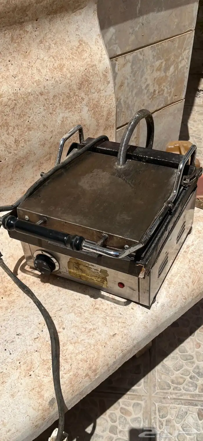 اغراض مطعم مستعمله 1