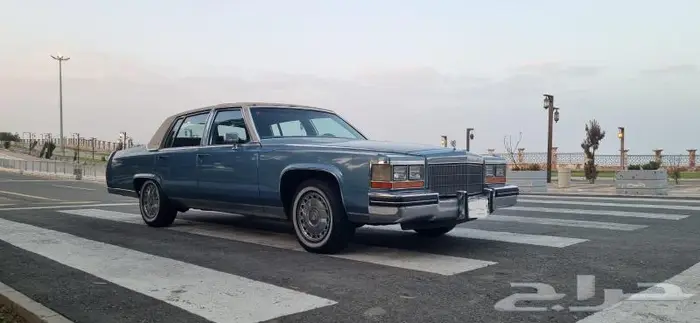 لعشاق السيارات الكلاسيكية Cadillac Fleetwood elegance 1982 8