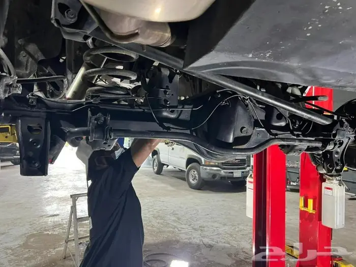 معالجة الصدا ورش عازل لاند كروزر 3