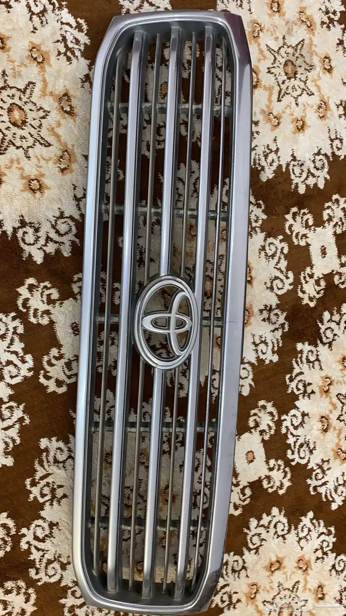 واجهة لاندكروزر من 98 إلى 2007 7