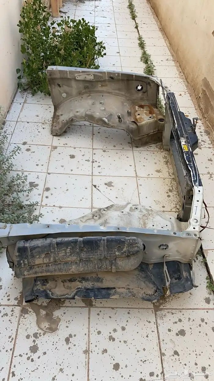 واجهة لاندكروزر من 98 إلى 2007 0