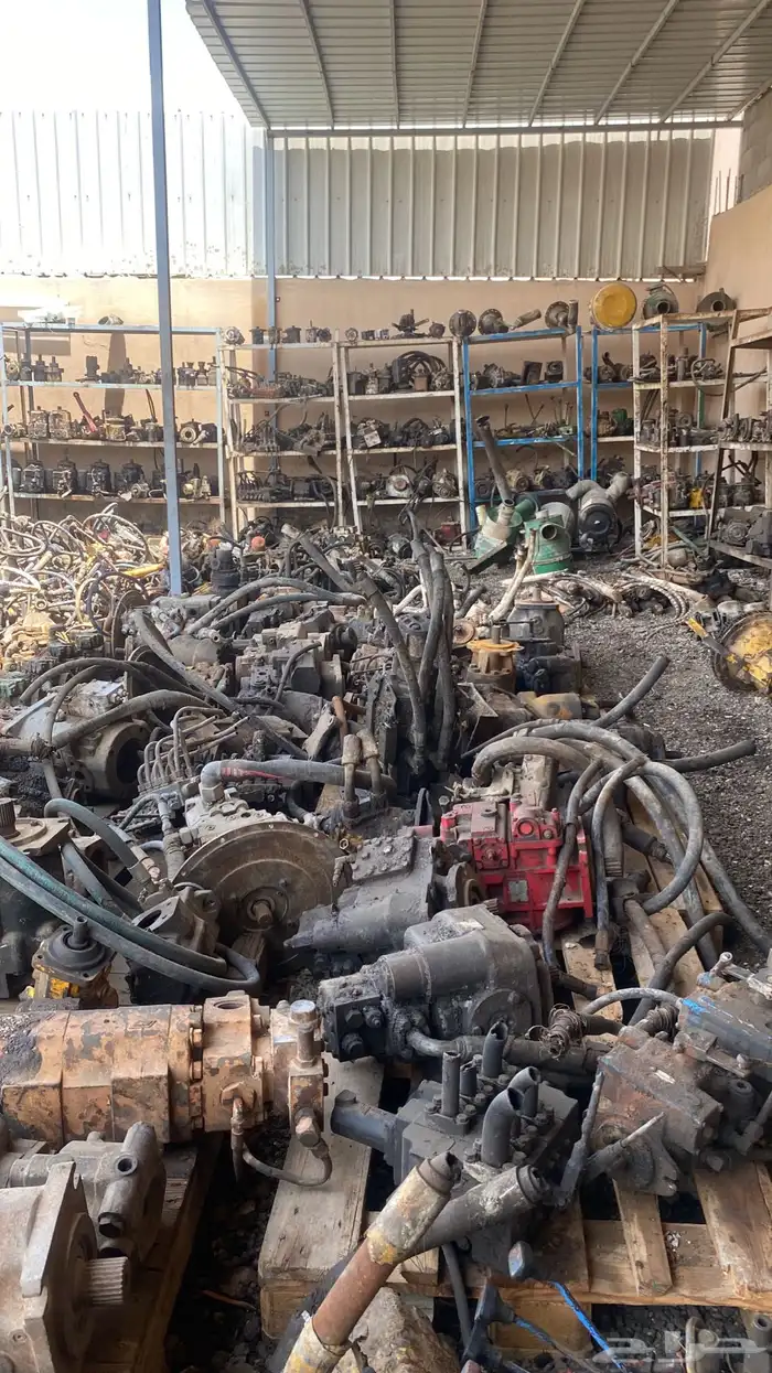 تشليح معدات قطع كتربلر 246 بوبكات S130 عرجات كتر وجي سي بي 11