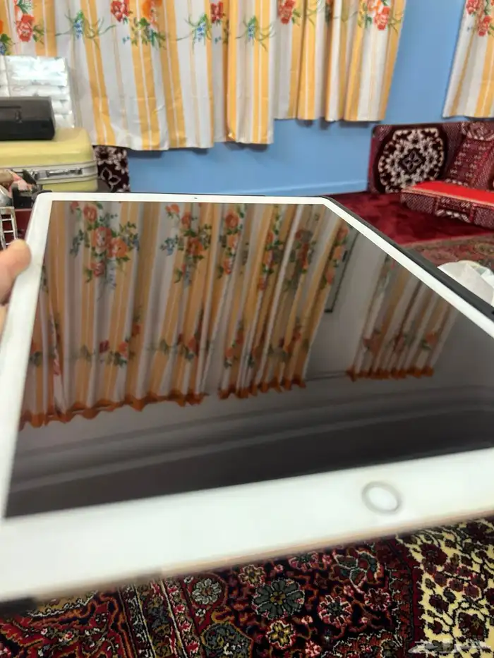 آيباد برو 12.9 أول إصدار 32 جيجا 2