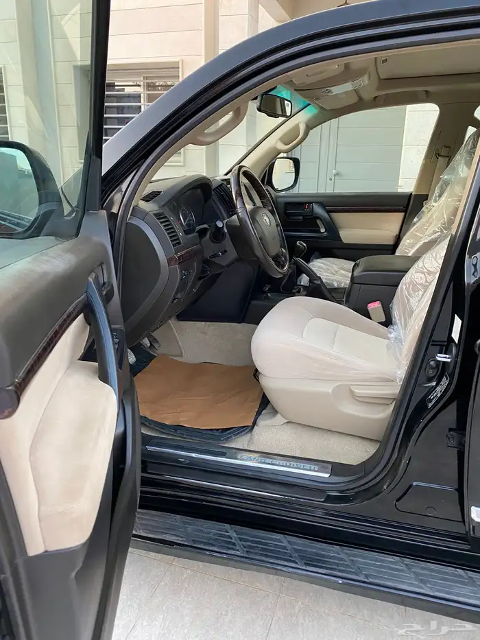للبيع لاندكروزر GXR3 2010 (( تم البيع )) 21