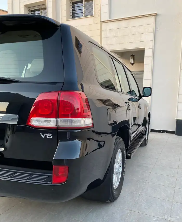 للبيع لاندكروزر GXR3 2010 (( تم البيع )) 9