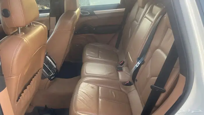 بورش كايين 2012 قطع غيار فقط 3