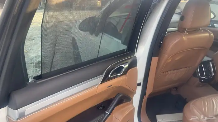 بورش كايين 2012 قطع غيار فقط 5