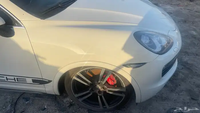 بورش كايين 2012 قطع غيار فقط 13