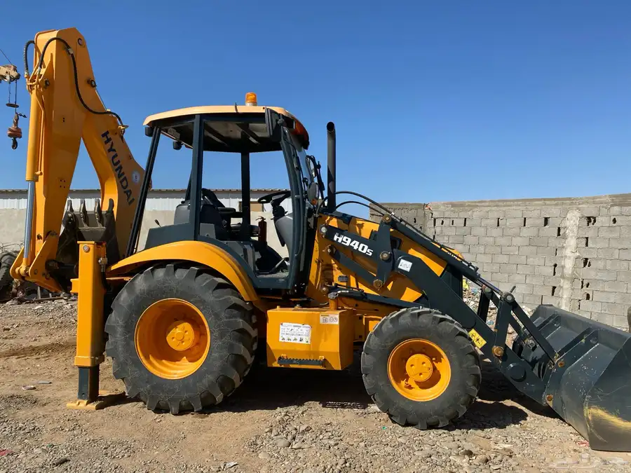 تأجير المعدات الثقيلة Heavy Equipment Rental 4