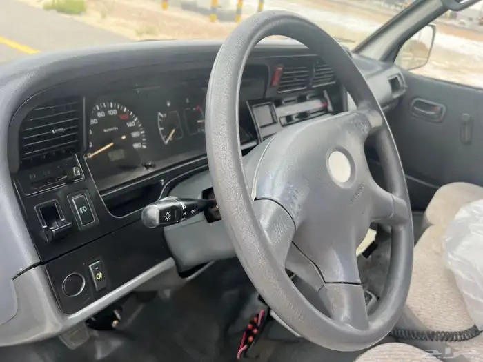 باص اسعاف 12