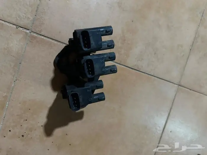 للببيع قطع لاندكروزر اصلي 5