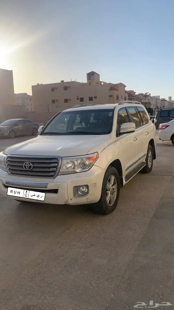 لاندكروزر GXR-3 2015 للبيع عاجل 2