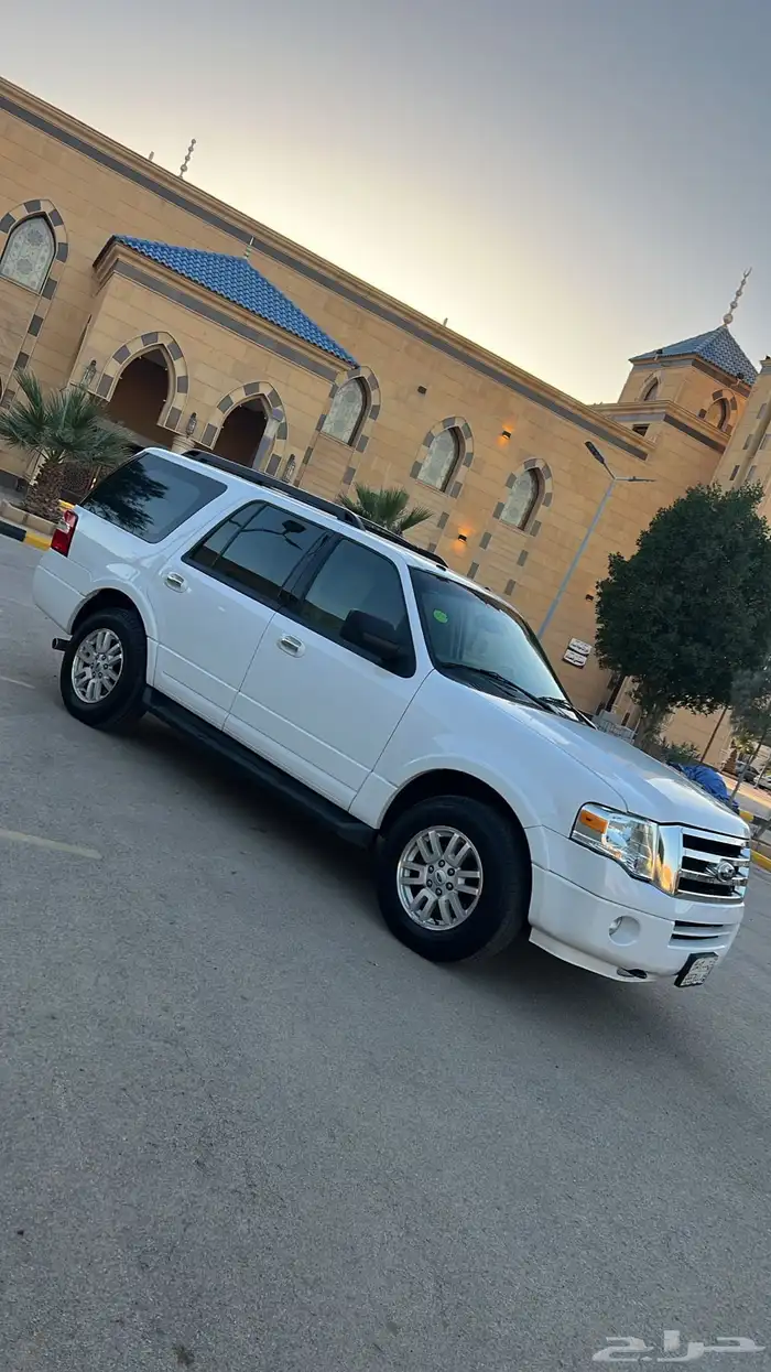 ماشي قليل Expedition2013 2