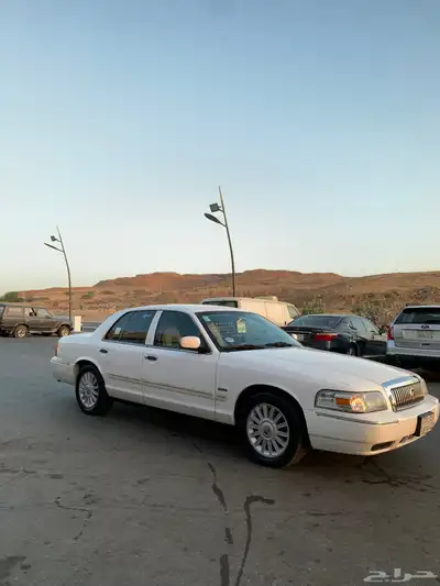 فورد ماركيز 2009. تم البيع 12