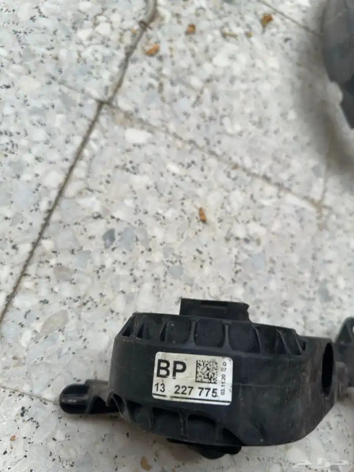 للبيع قطع غيار ماليبو 8