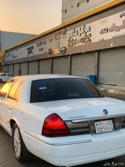 فورد ماركيز 2009. تم البيع 7