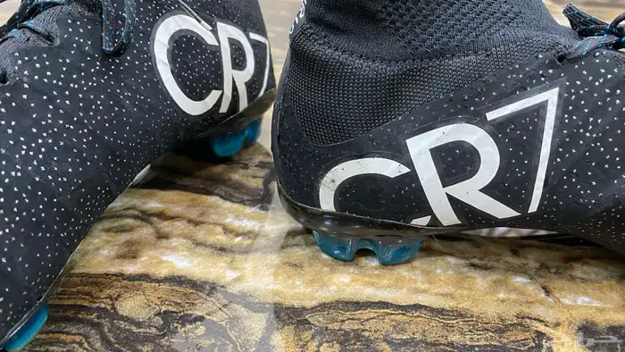 حذا كرة CR7 اصلي 7