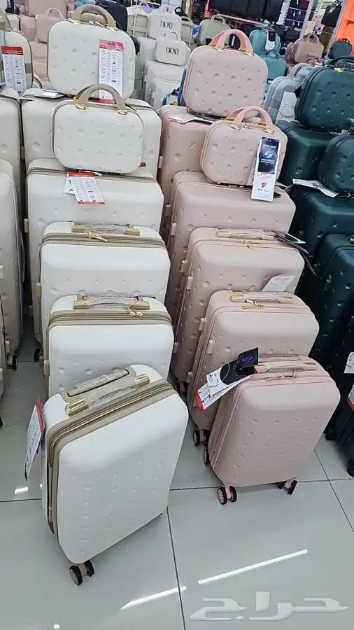 شنط سفر 79