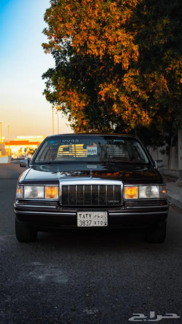 لينكون تاون كار 1992 سقنتشر سيريس (( تم البيع )) 21