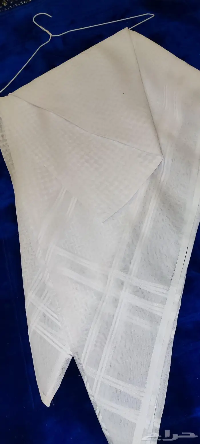 شماغين بيض وغتره ثلاثه 100فقط 6