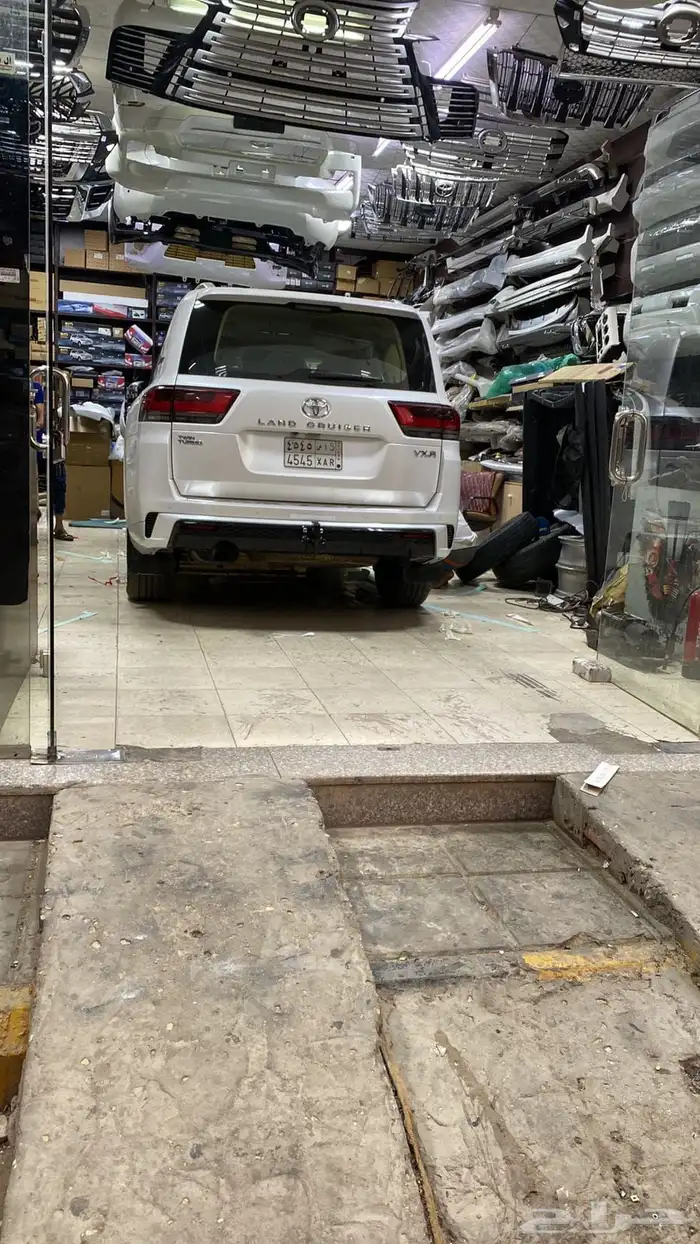 صدمات لاندكروزر وشاص ولكزس 21