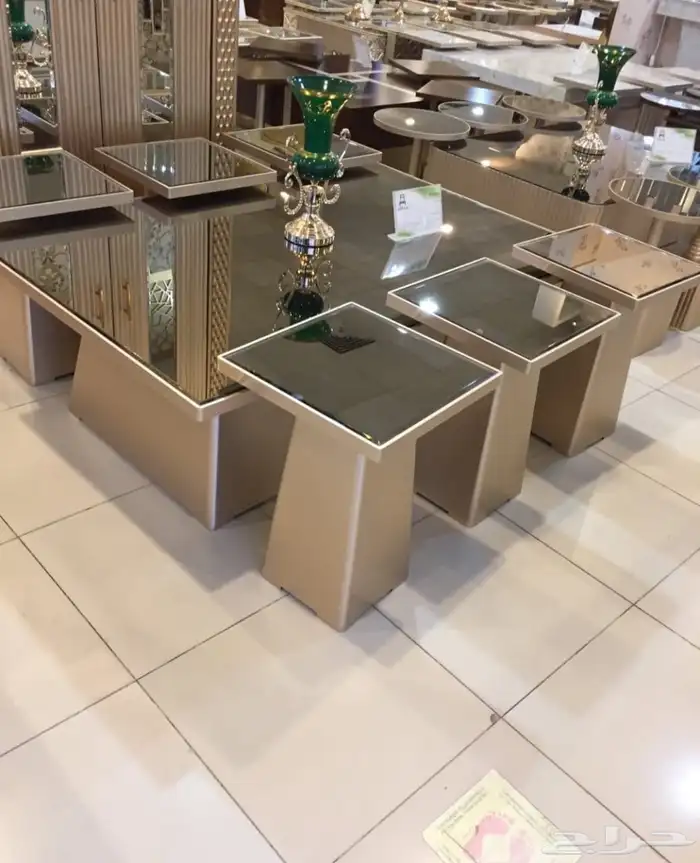 متخصصون في صناعة طاولات المجالس. والطعام وغرف النوم و ابواب 34