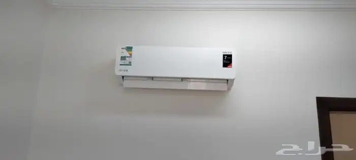 مكيفات آرو سبليت جداري 22