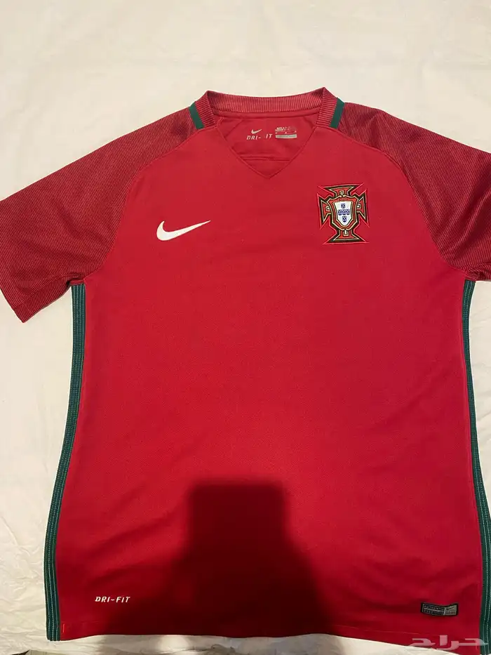 تيشيرت منتخب البرتغال 0