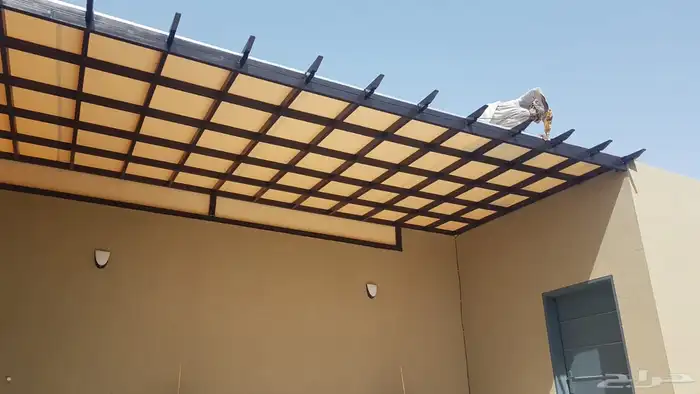 مظله سياره   مظلات جلسات   ساتر جدار حديد  سواتر شرايح 10