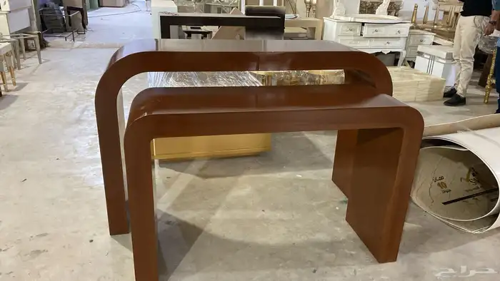 متخصصون في صناعة طاولات المجالس. والطعام وغرف النوم و ابواب 5