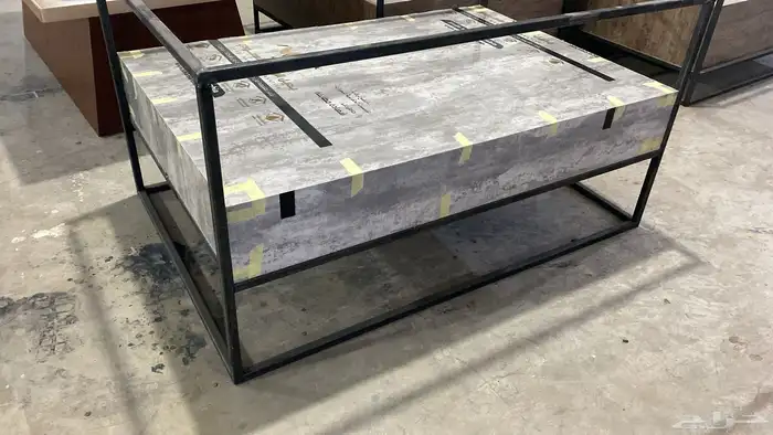 متخصصون في صناعة طاولات المجالس. والطعام وغرف النوم و ابواب 1