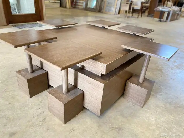 متخصصون في صناعة طاولات المجالس. والطعام وغرف النوم و ابواب 23