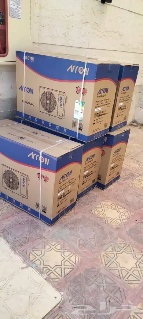 مكيفات آرو سبليت جداري 18