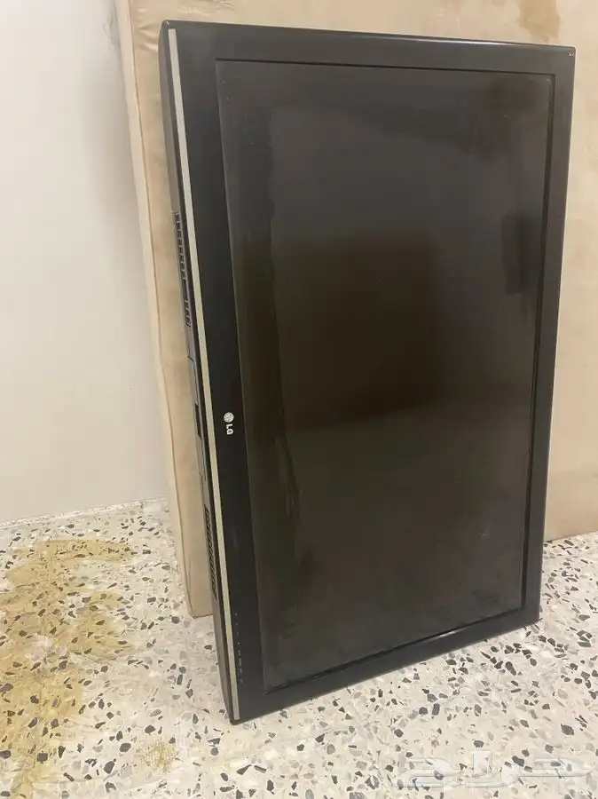 شاشة ال جي عاديه 42 بوصه نظيفه جدا 0
