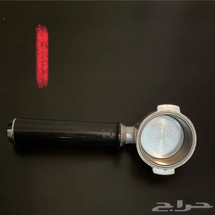 ماكينة تحضير الاسبريسو الكابتشينو من ديلونجي للبيع 1