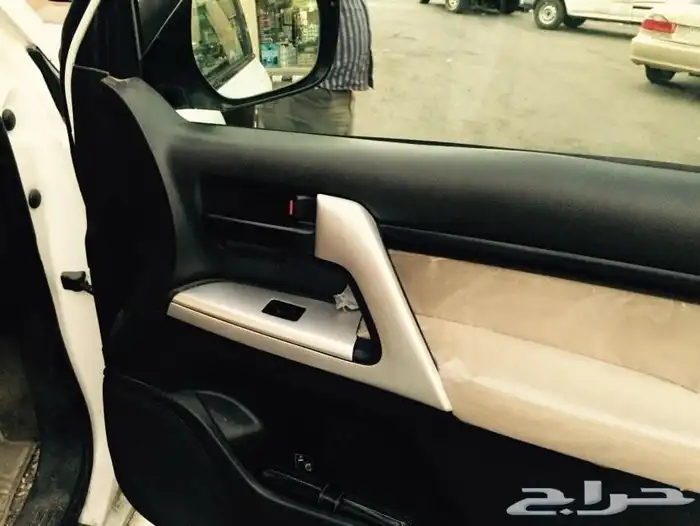 ديكور لاندكروزر 1