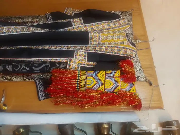 ثوب عروس قديم تراث نوادر 0