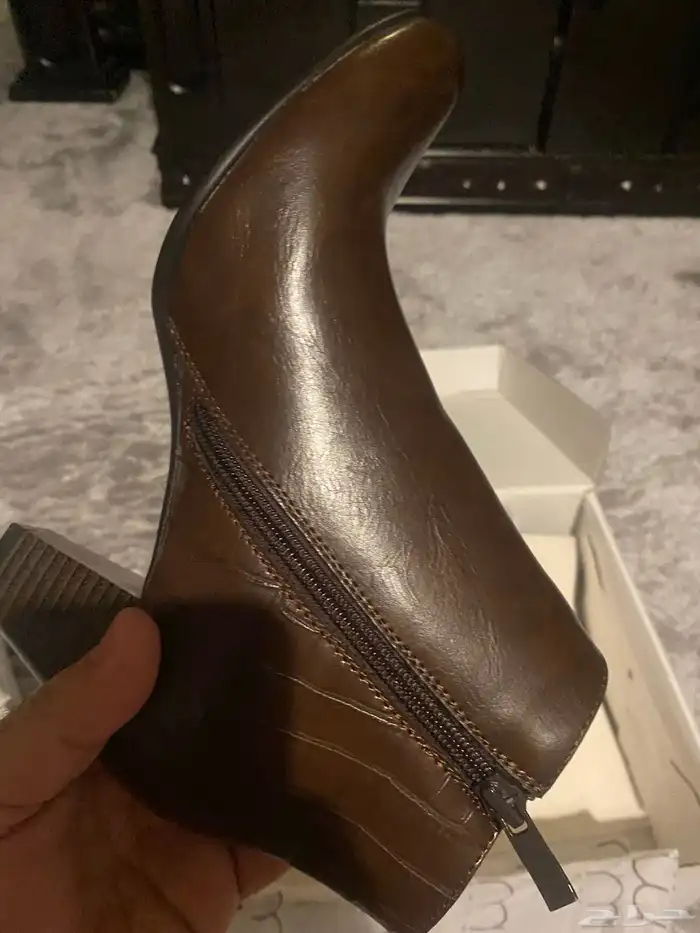 احذية ميلانو جديدة 38